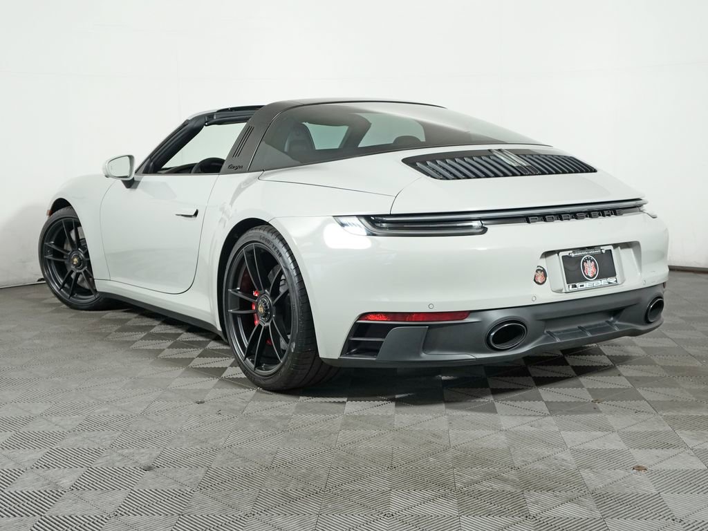 Certified 2024 Porsche 911 Targa 4 GTS AWD/4WD image 3