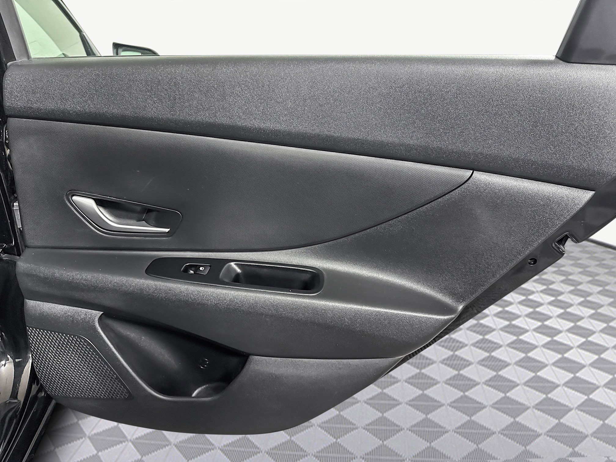 Used 2023 Hyundai Elantra SEL image 28