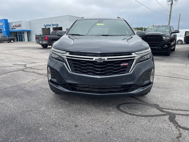 Used 2022 Chevrolet Equinox RS w/ RS Leather Package image 3