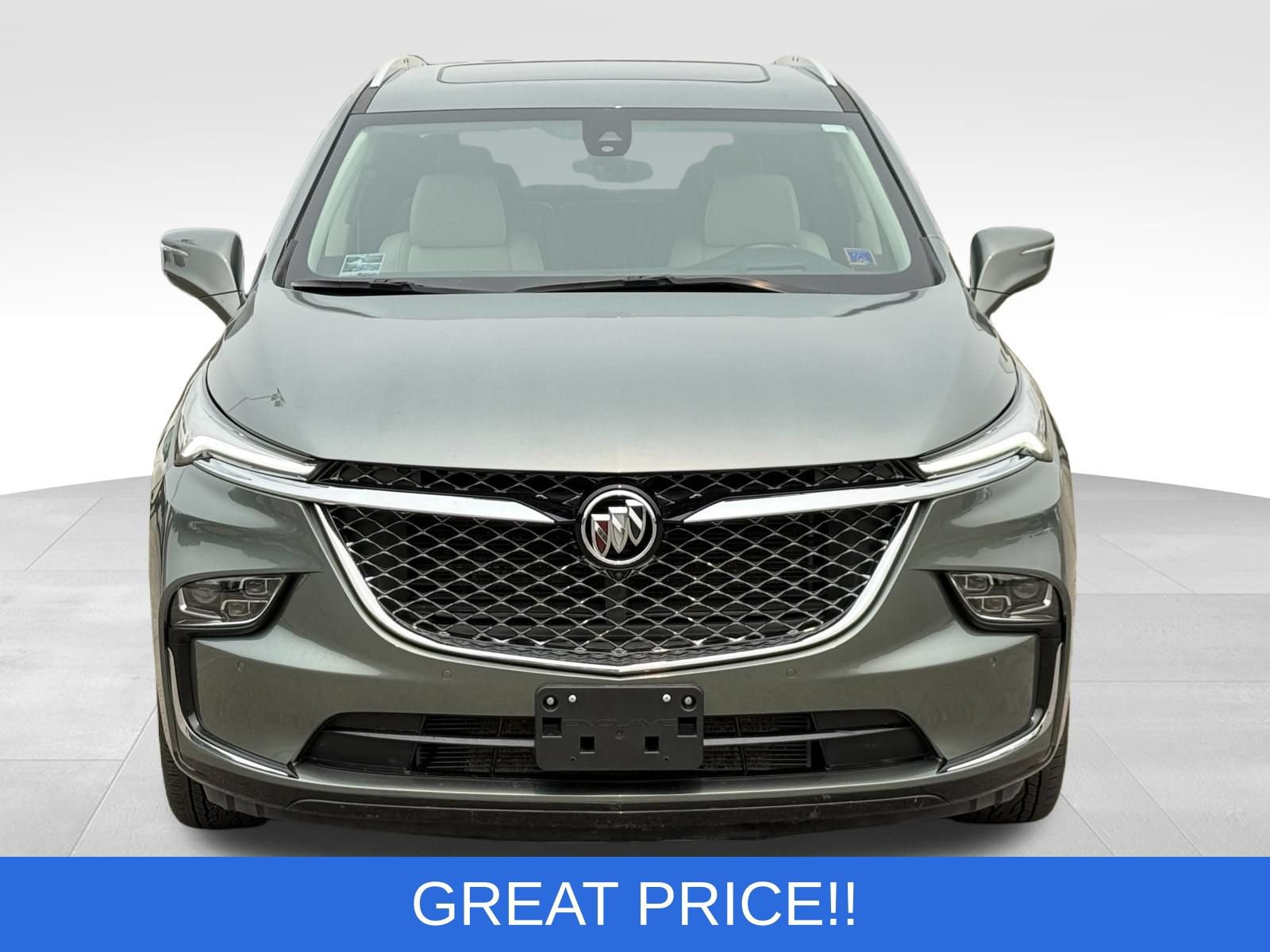 Used 2023 Buick Enclave Avenir w/ Avenir Technology Package AWD/4WD image 14