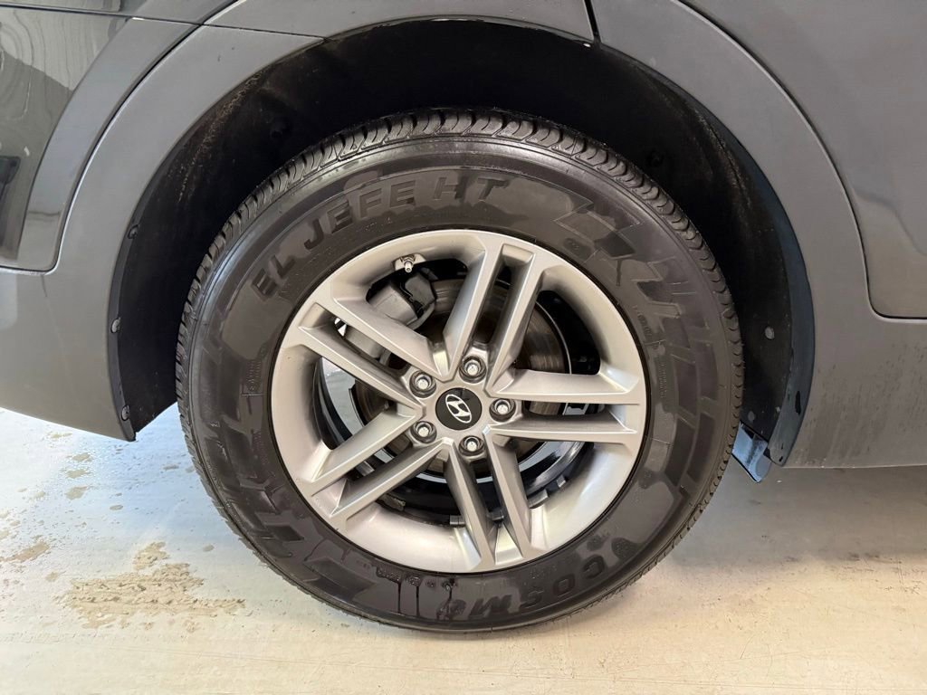 Used 2018 Hyundai Santa Fe Sport AWD/4WD image 10