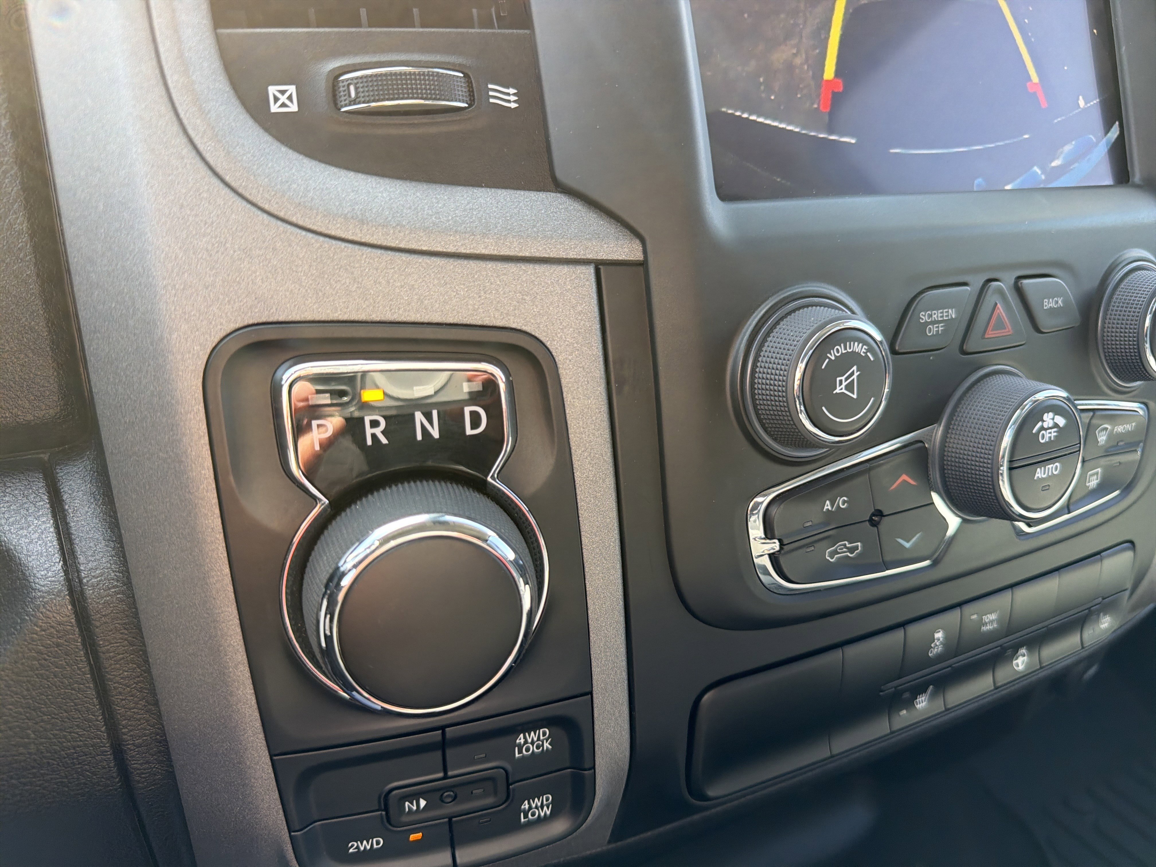 Certified 2024 RAM 1500 Tradesman w/ Tradesman SXT Package image 27