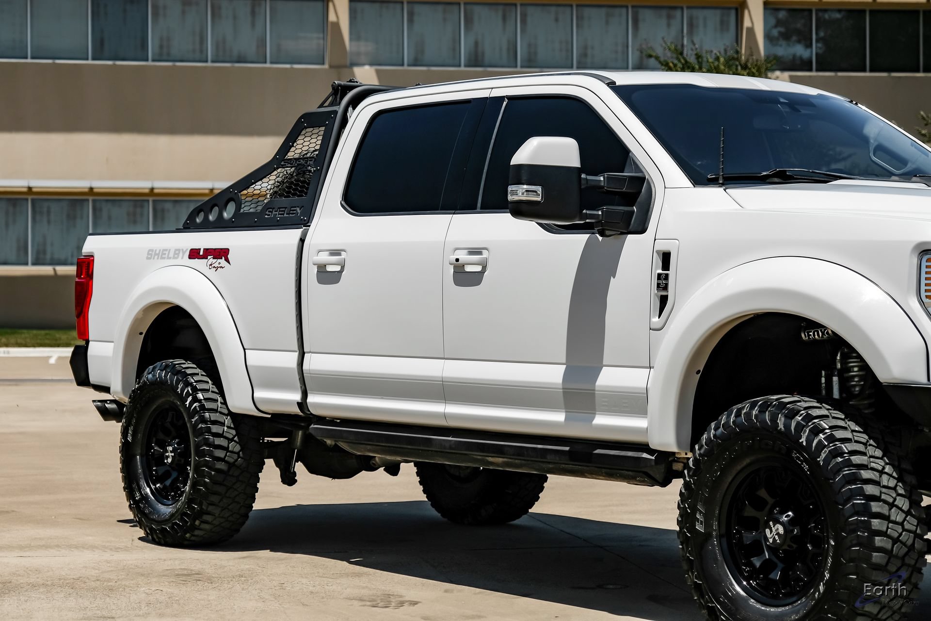 Used 2022 Ford F250 Lariat w/ Lariat Ultimate Package AWD/4WD image 28