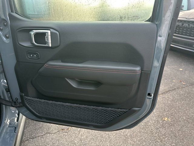 New 2026 Jeep Wrangler Unlimited Rubicon image 15