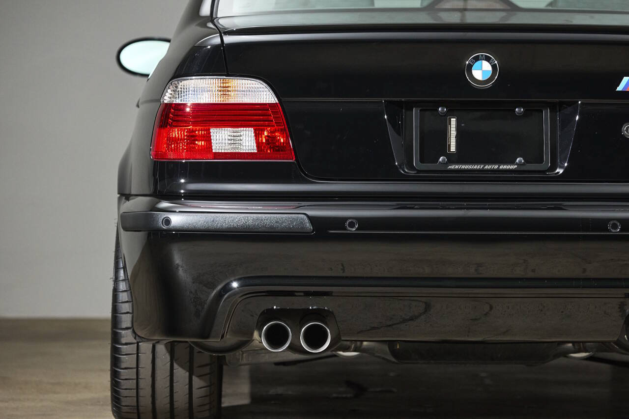 Used 2003 BMW M5 RWD image 18
