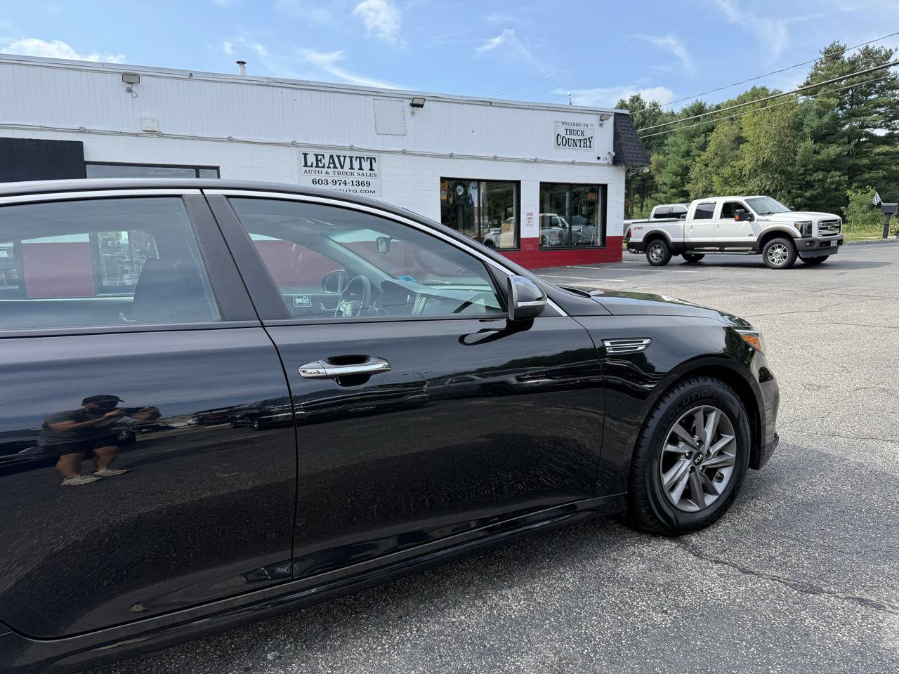 Used 2020 Kia Optima LX FWD image 12