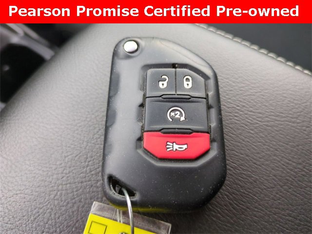 Used 2018 Jeep Wrangler Unlimited Sahara image 27