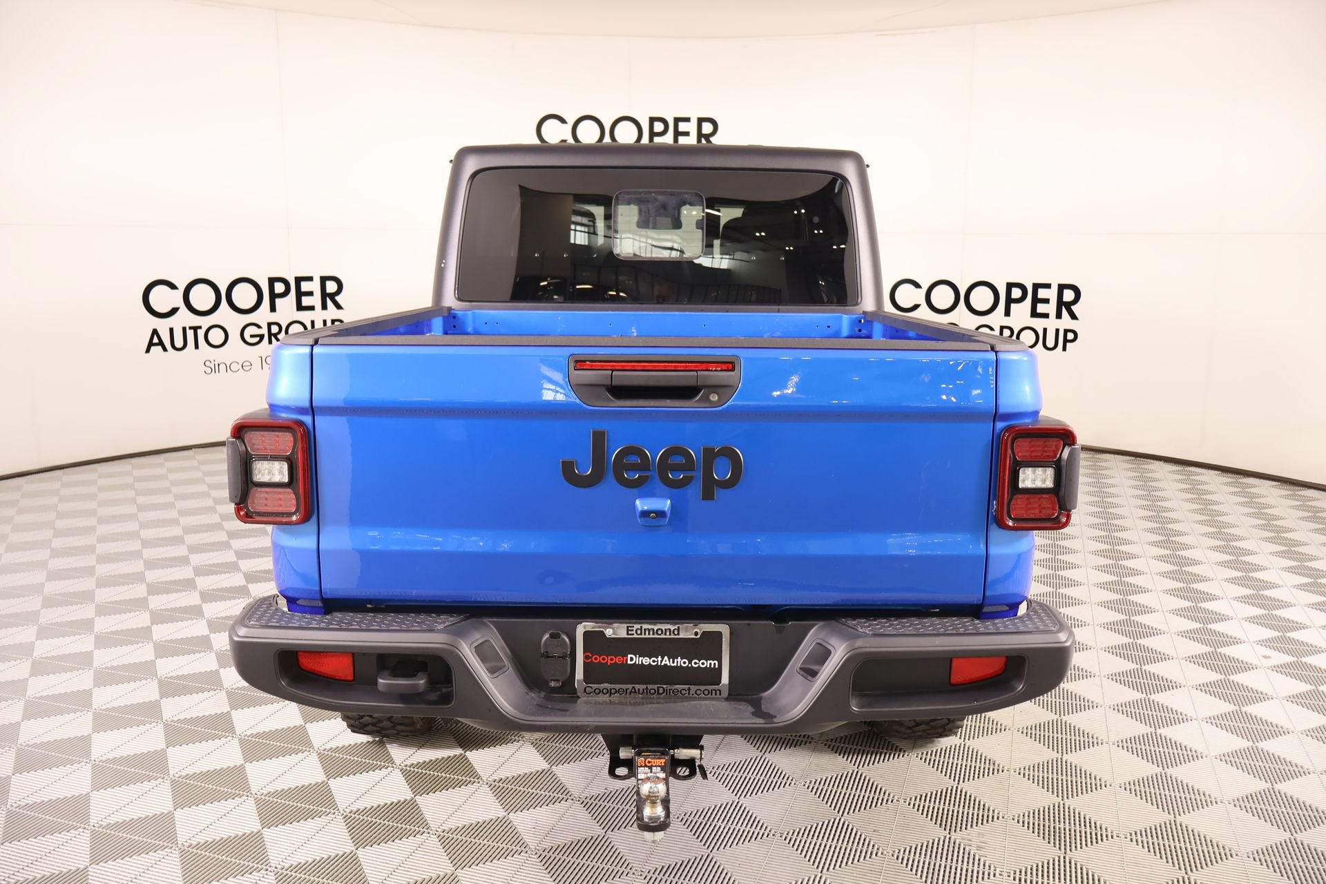 Used 2024 Jeep Gladiator Sport AWD/4WD image 21