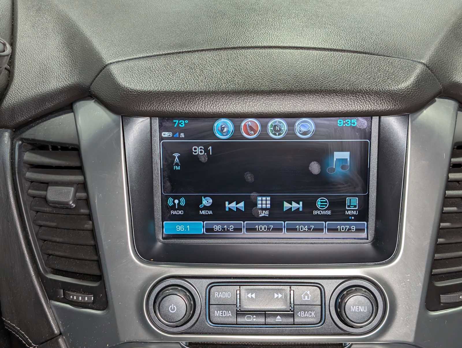 Used 2019 Chevrolet Tahoe LT w/ RST Edition AWD/4WD image 18