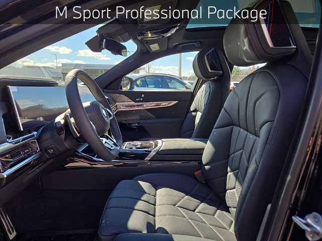 New 2026 BMW 750e xDrive AWD/4WD image 6