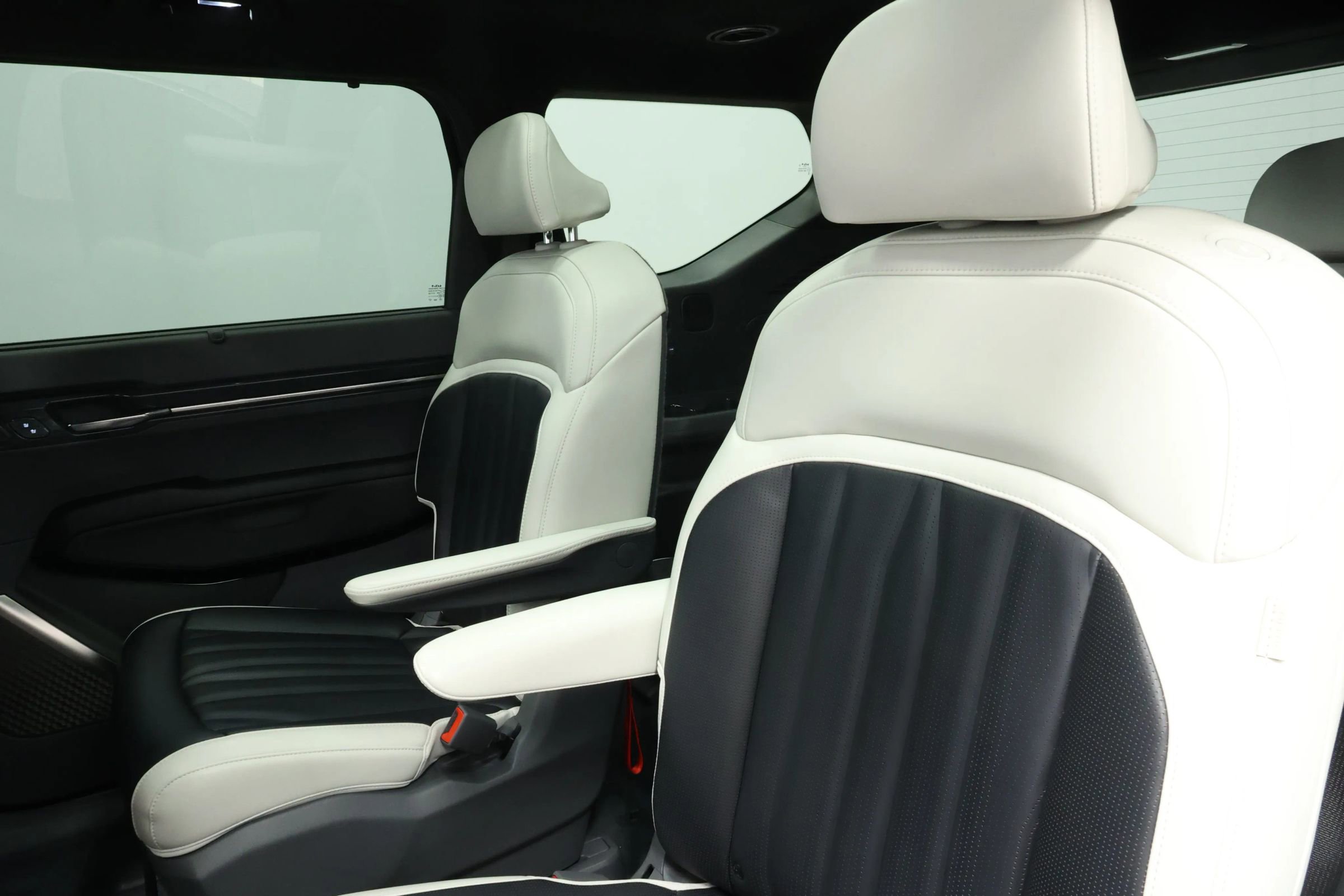 Used 2024 Kia EV9 GT-Line image 61