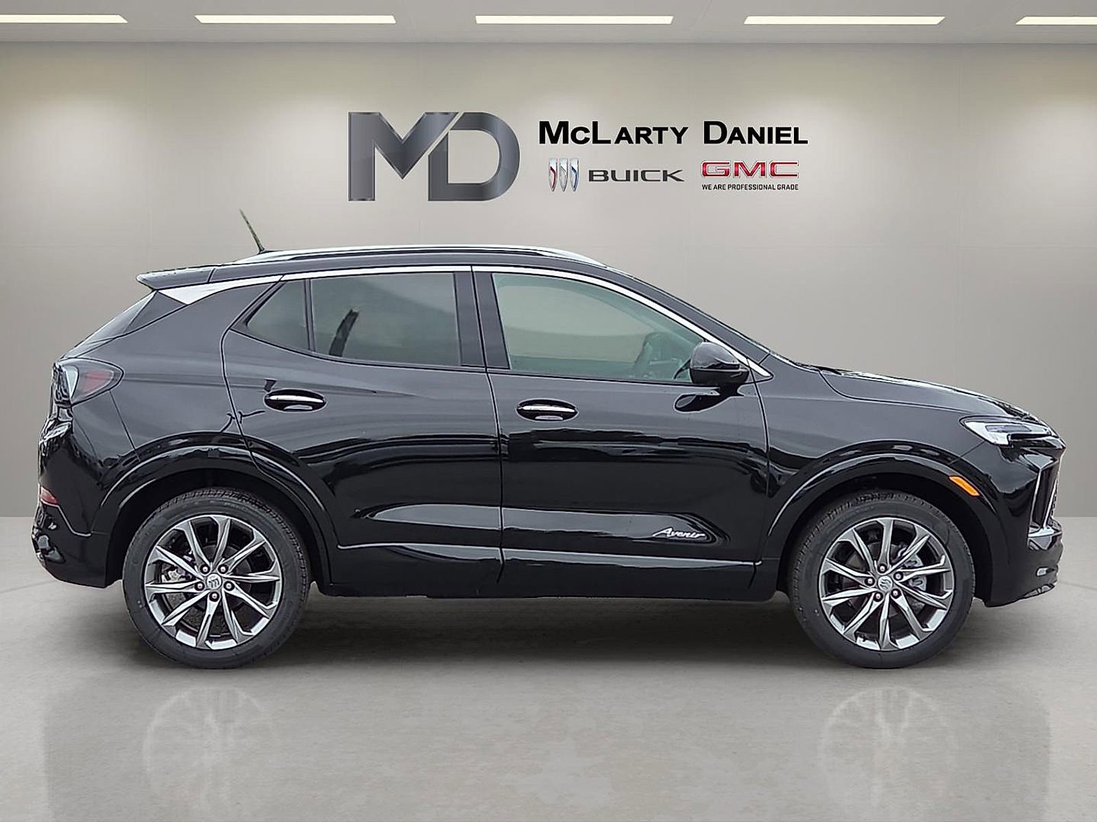 New 2026 Buick Encore GX Avenir w/ Avenir Technology Package AWD/4WD image 6