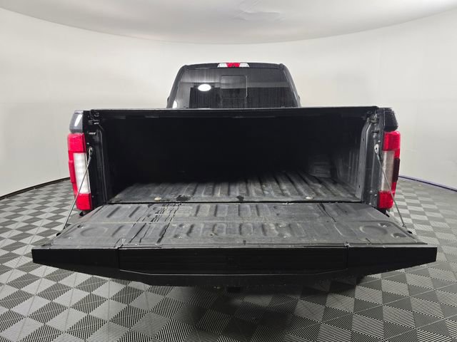 Used 2019 Ford F450 Platinum w/ Platinum Ultimate Package AWD/4WD image 16