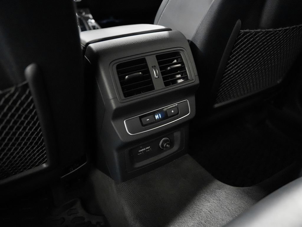 Used 2023 Audi SQ5 Premium Plus w/ Premium Plus Package image 30
