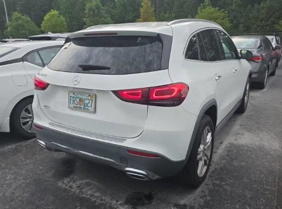 Used 2021 Mercedes-Benz GLA 250 w/ Premium Package image 3