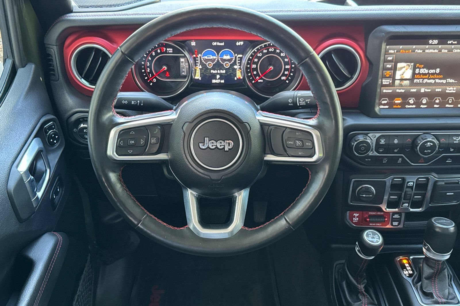 Used 2022 Jeep Gladiator Rubicon w/ LED Lighting Group AWD/4WD image 16