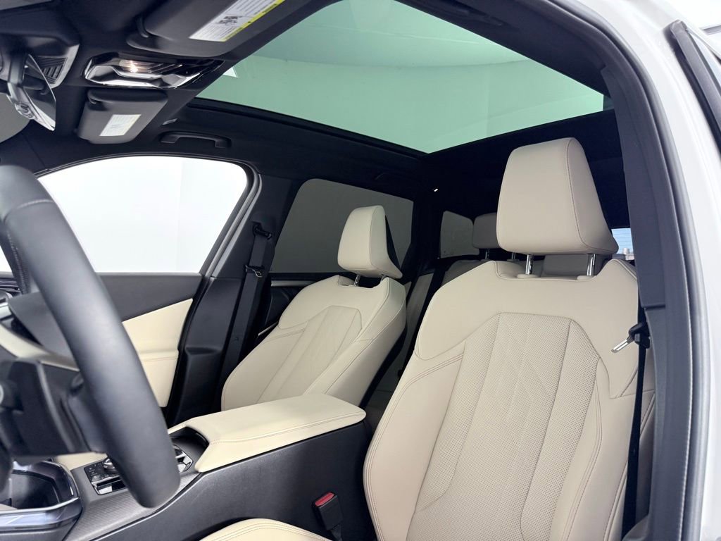 Used 2025 BMW X3 xDrive30i w/ Convenience Package image 13