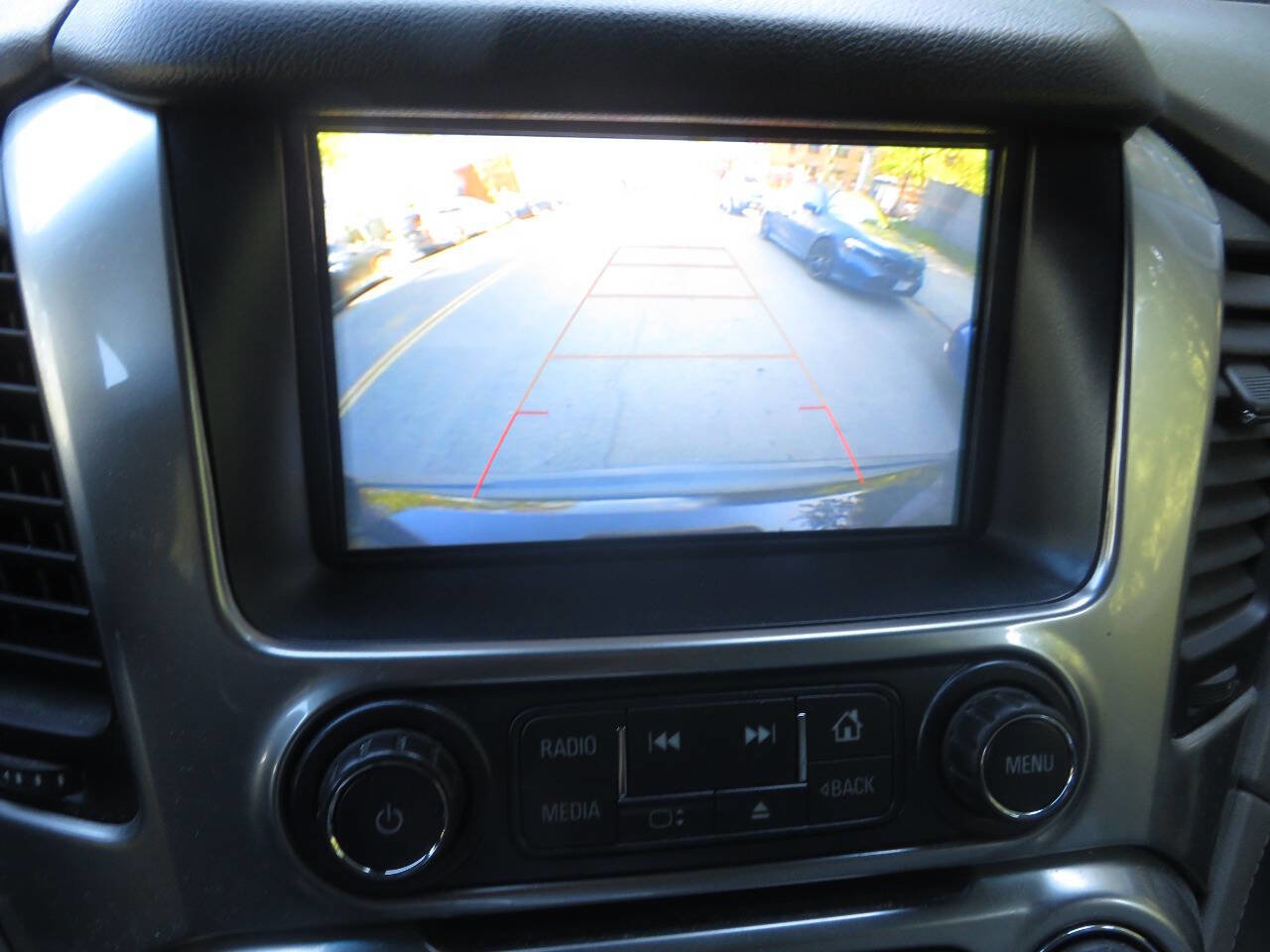 Used 2019 Chevrolet Suburban LT AWD/4WD image 20