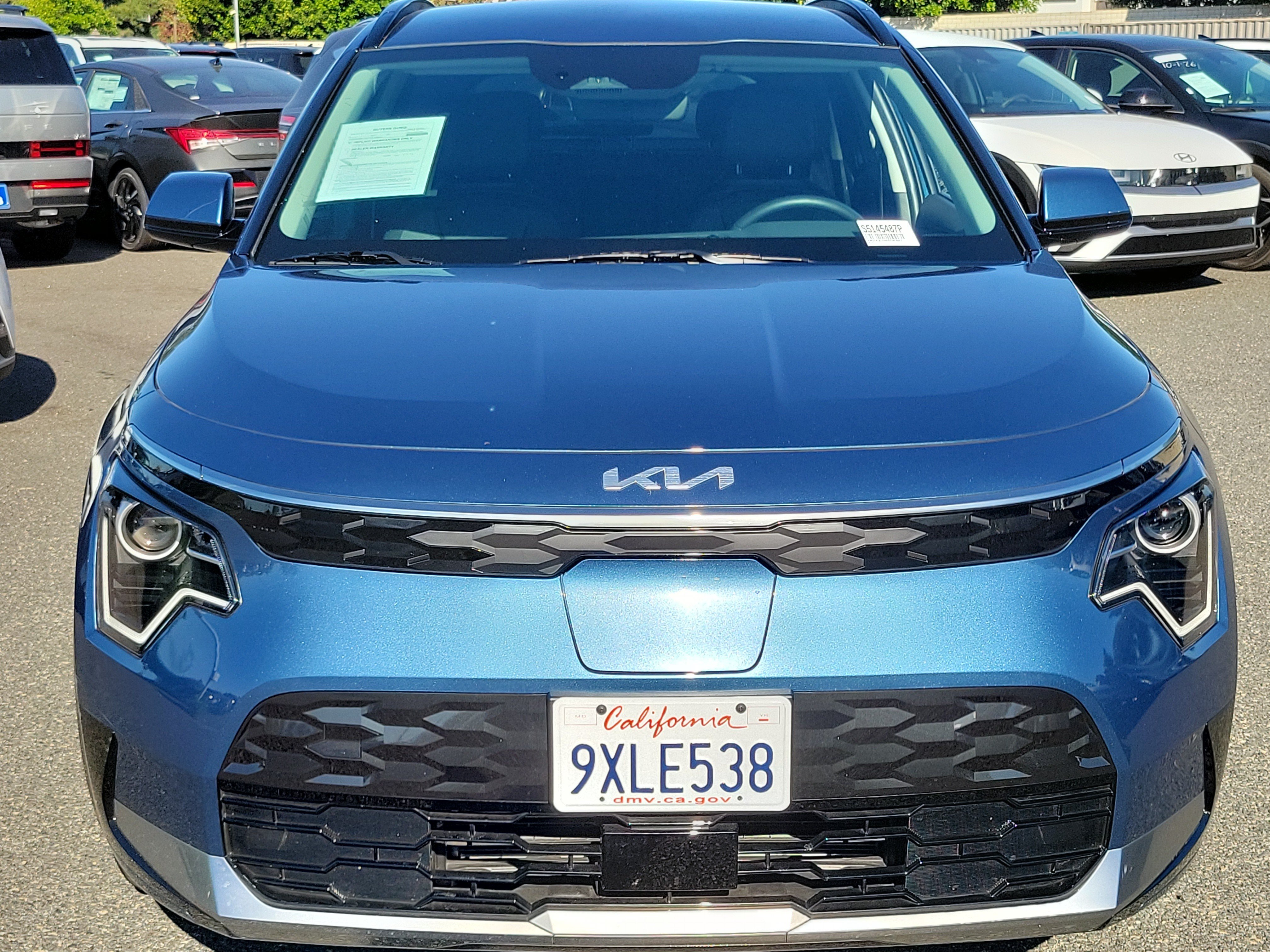 Used 2025 Kia Niro Wind w/ Wind Preserve Package FWD image 6