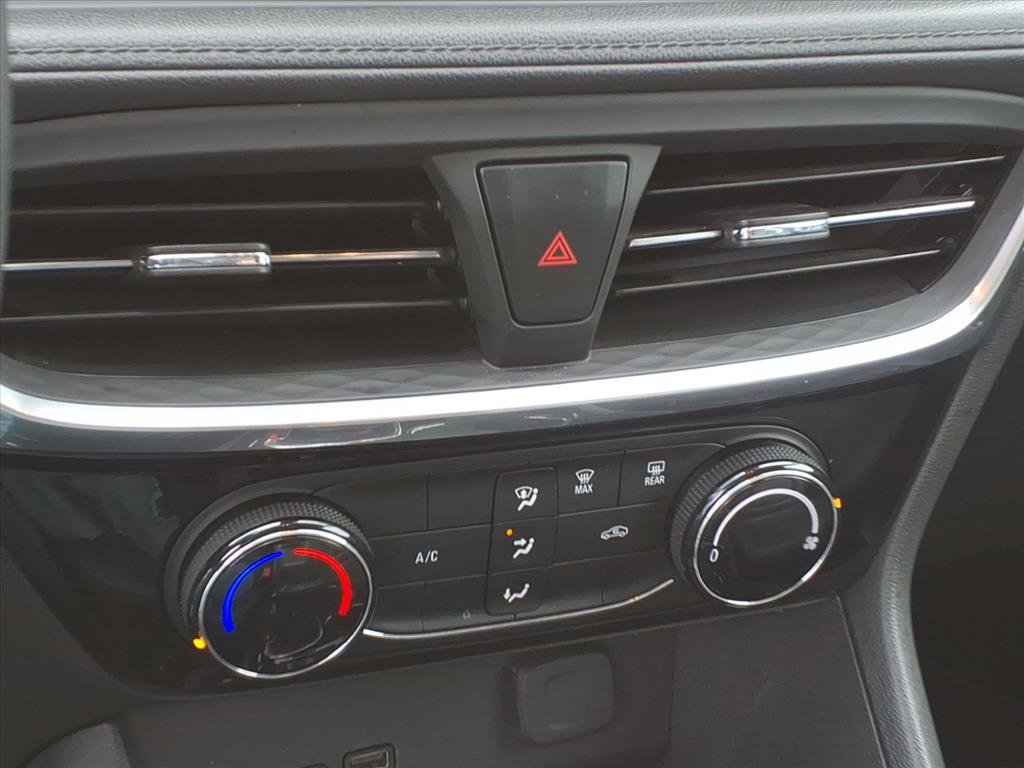 Used 2024 Buick Encore GX Sport Touring image 25