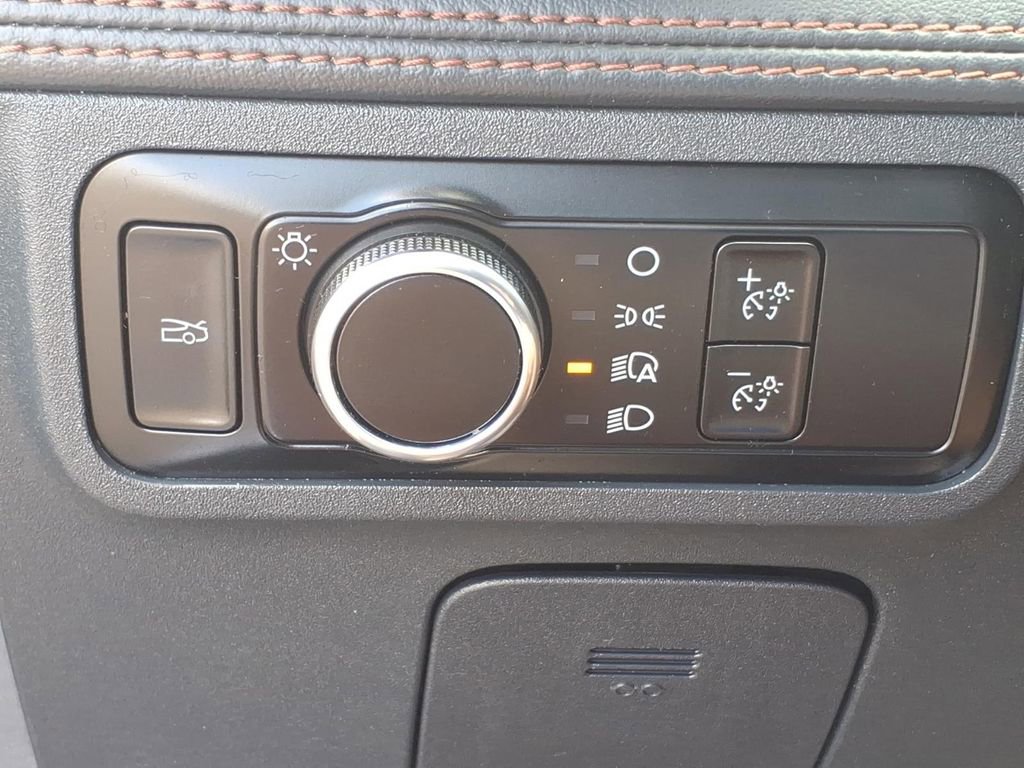 Used 2024 Ford Mustang GT Premium image 14