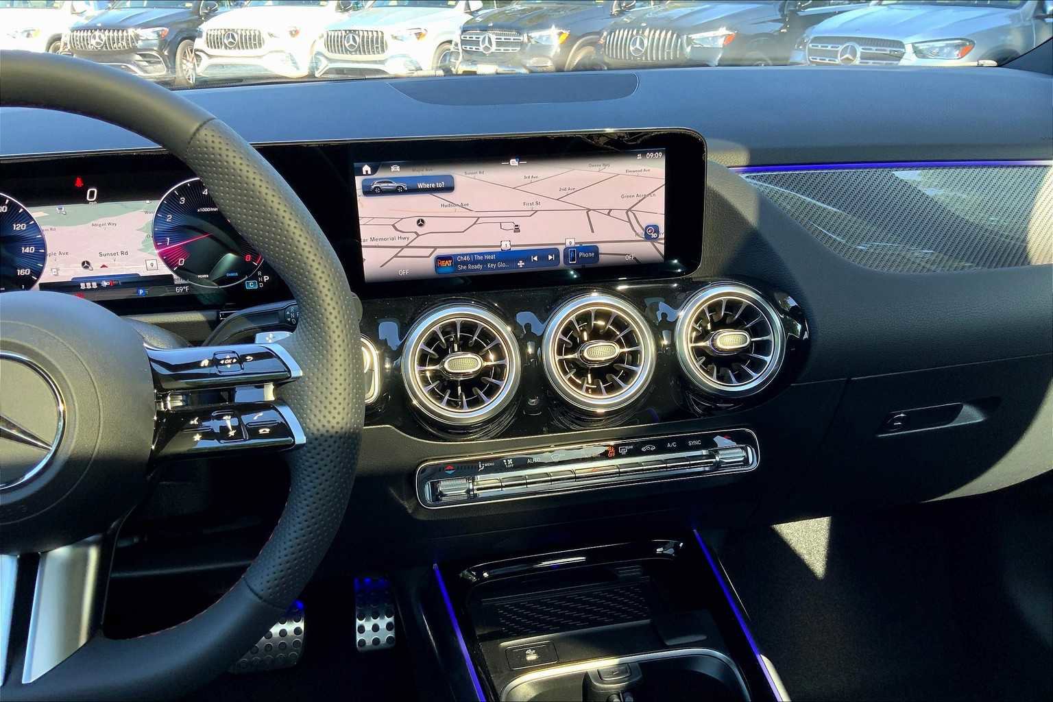 New 2026 Mercedes-Benz GLA 250 GLA 250 image 6