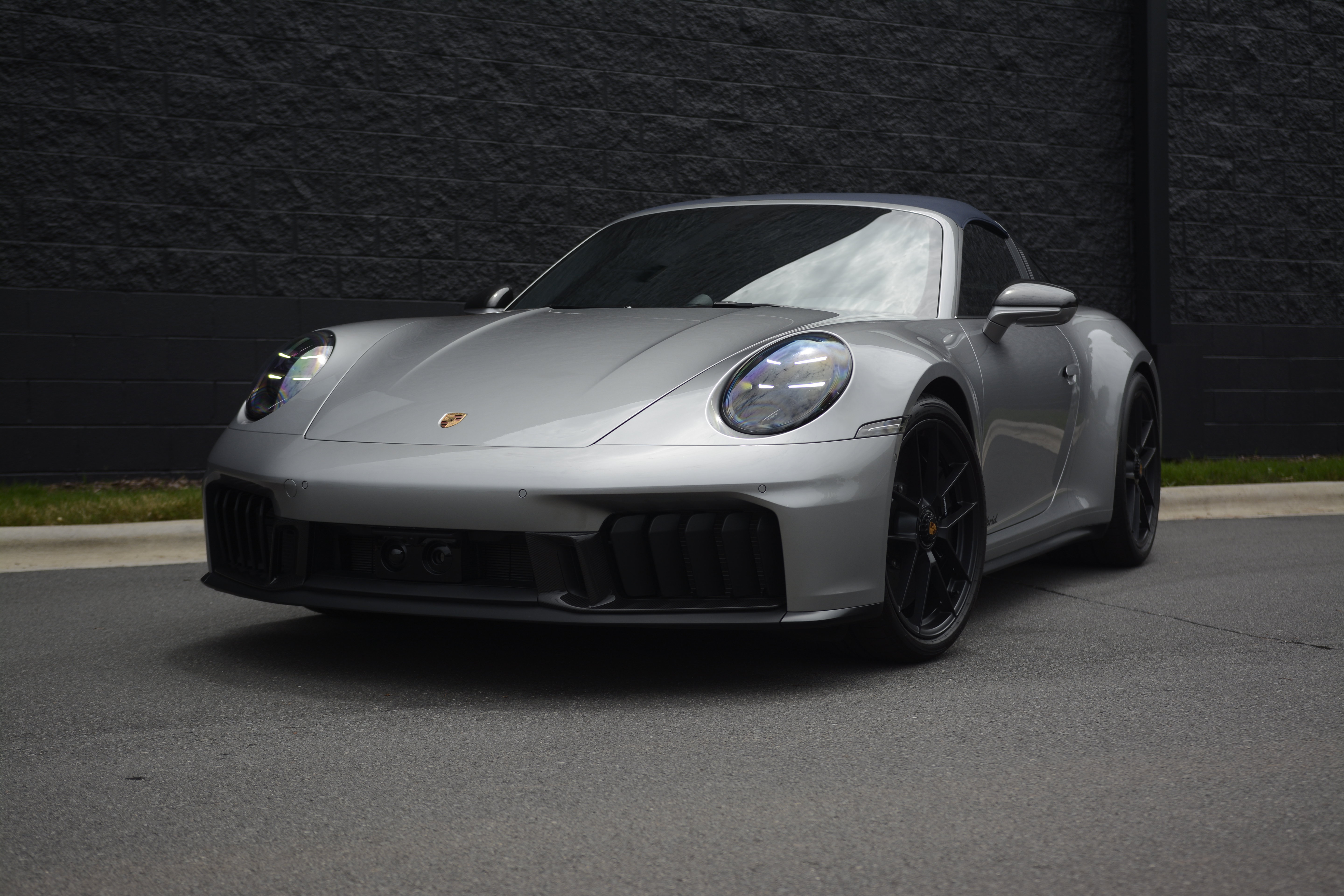 Used 2026 Porsche 911 Targa 4 GTS AWD/4WD image 35