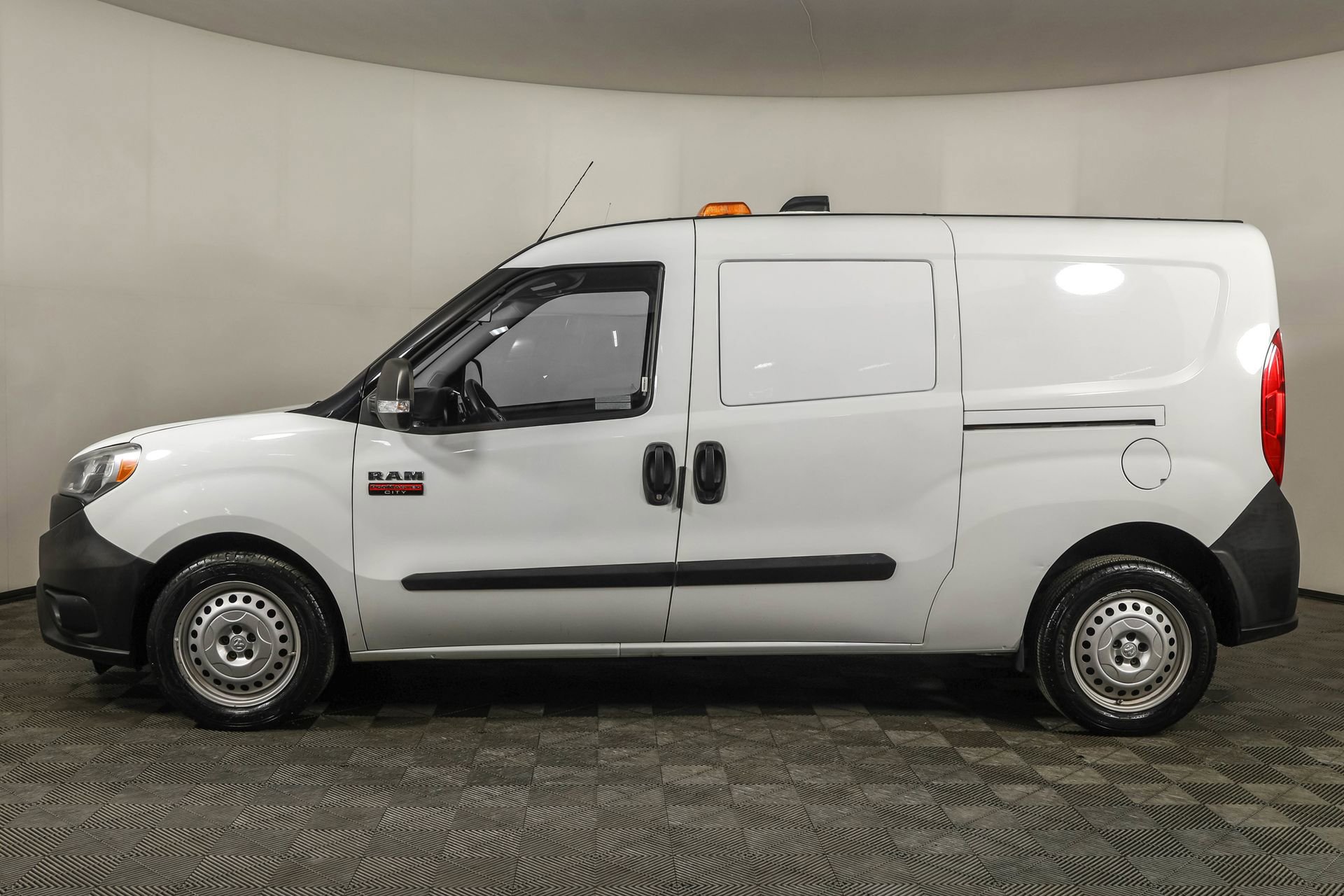 Used 2020 RAM ProMaster City Tradesman image 19
