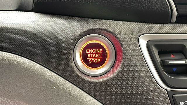 Used 2023 Honda Ridgeline RTL-E image 18