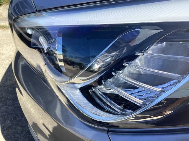 Used 2017 Hyundai Sonata Limited w/ Ultimate Package 04 image 3