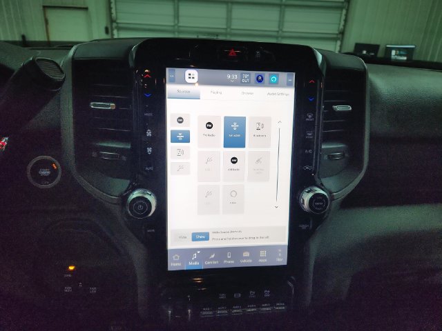 New 2026 RAM 2500 Tradesman AWD/4WD image 25