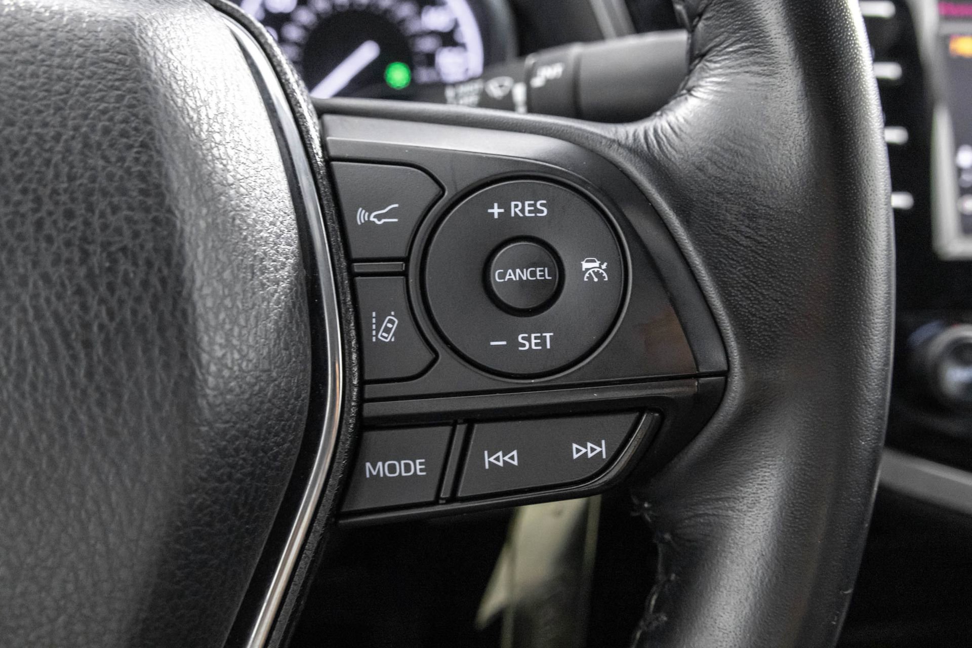 Used 2020 Toyota Camry SE AWD/4WD image 27
