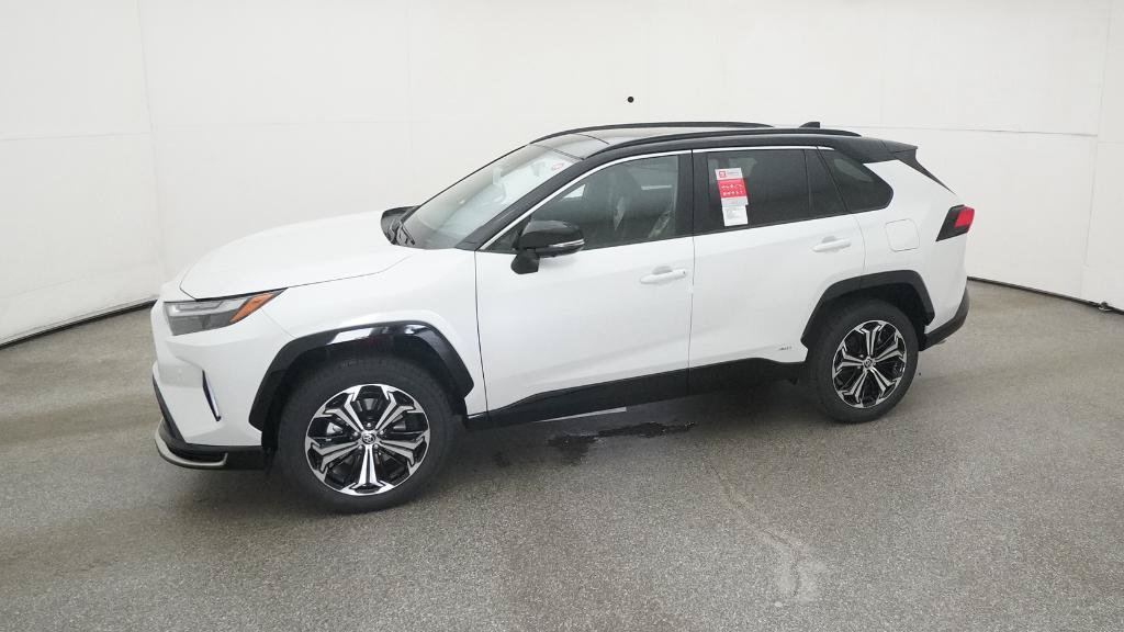 New 2025 Toyota RAV4 XSE w/ Premium Package AWD/4WD image 5