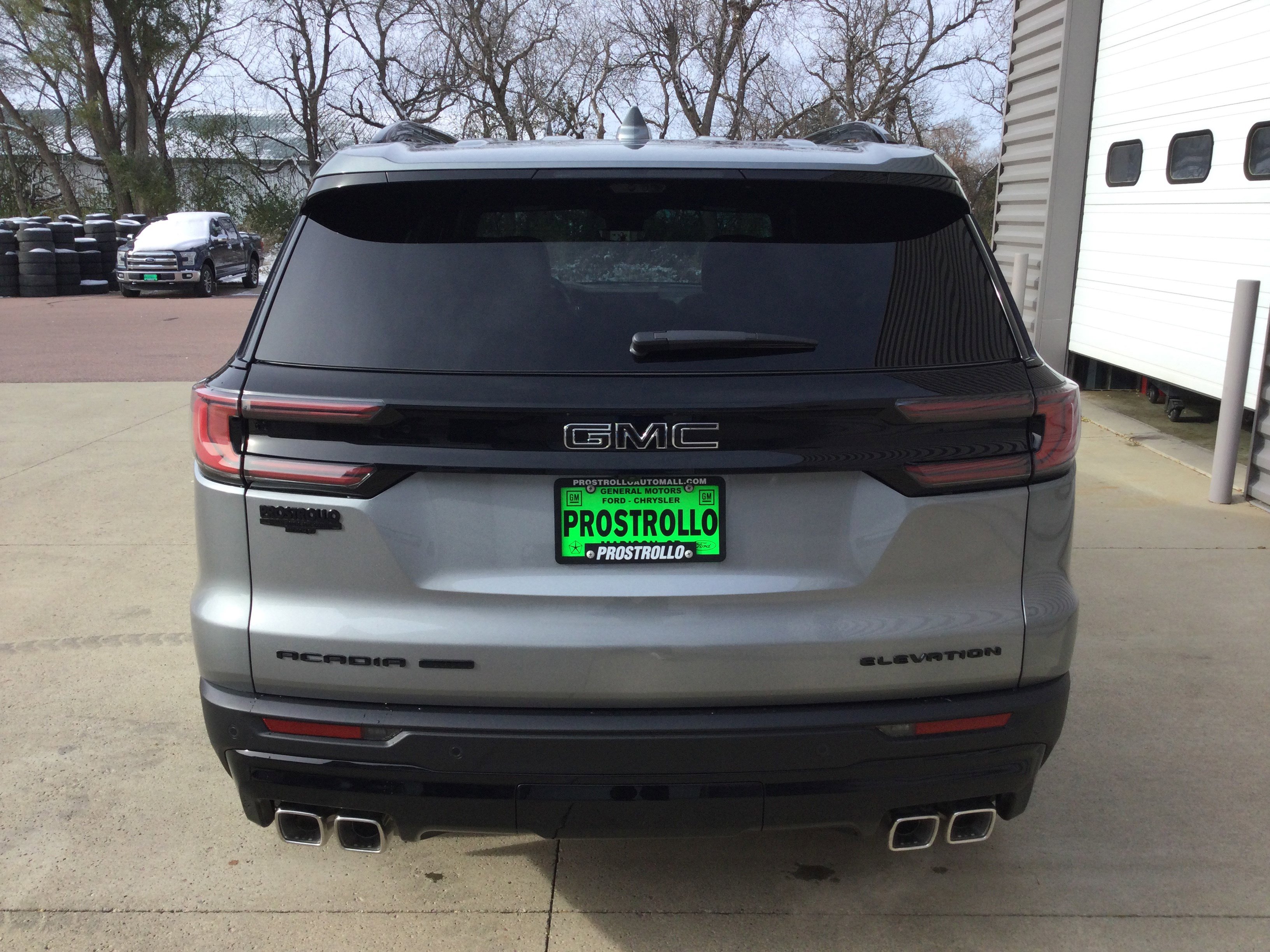 New 2026 GMC Acadia Elevation w/ Black Edition image 4