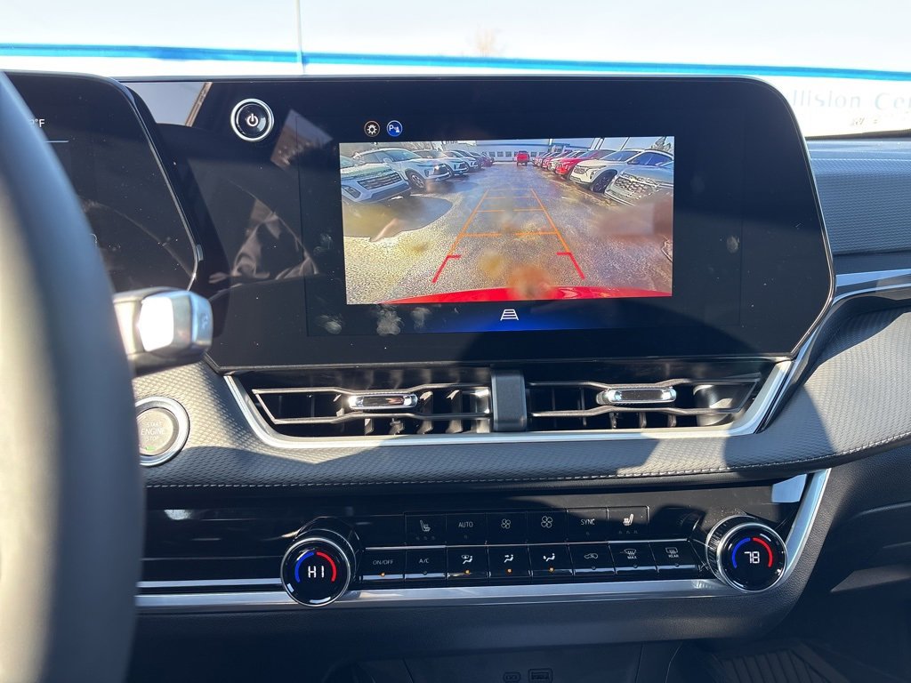 New 2026 Chevrolet Equinox LT w/ Convenience Package II image 16