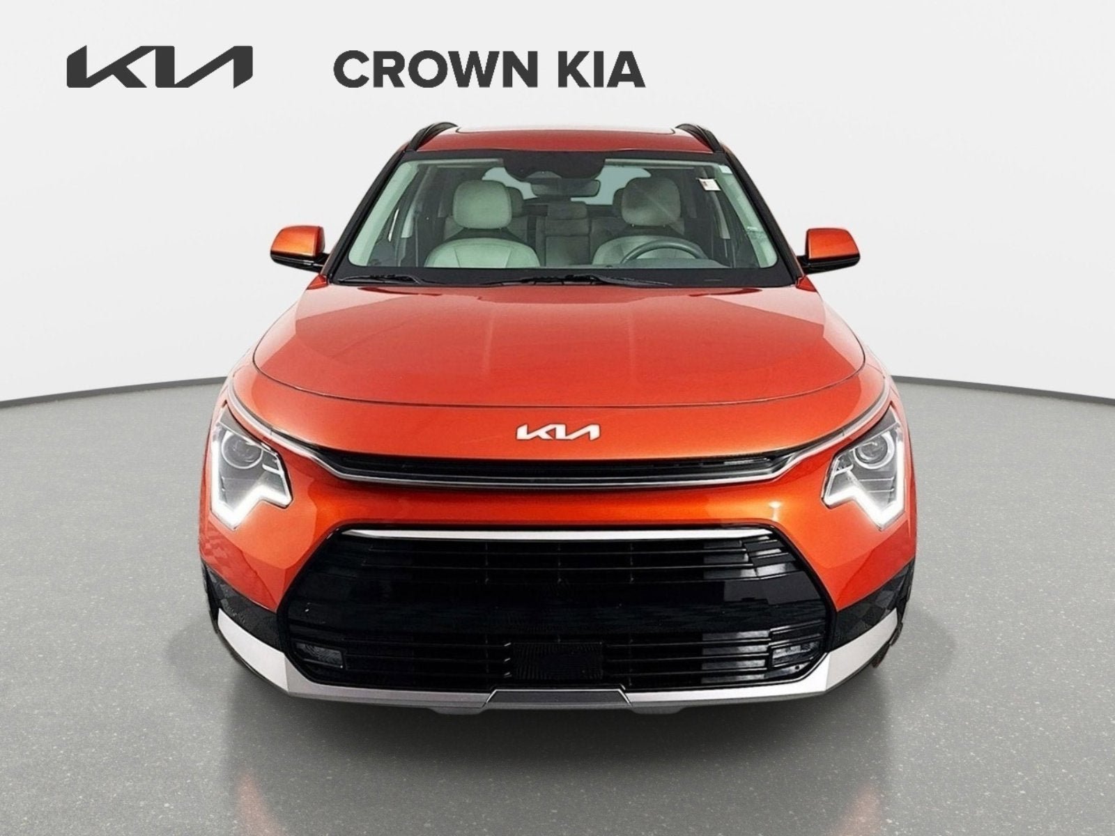 Certified 2023 Kia Niro EX Touring FWD image 2