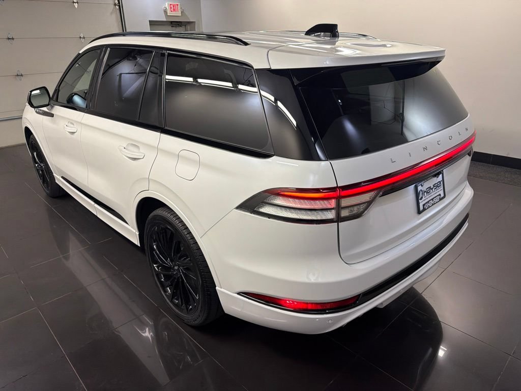 New 2026 Lincoln Aviator Reserve AWD/4WD image 4