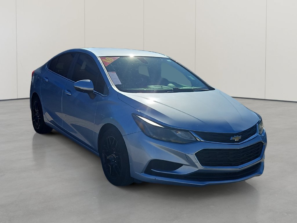 Used 2018 Chevrolet Cruze LT w/ LT Fleet Convenience Package FWD image 7
