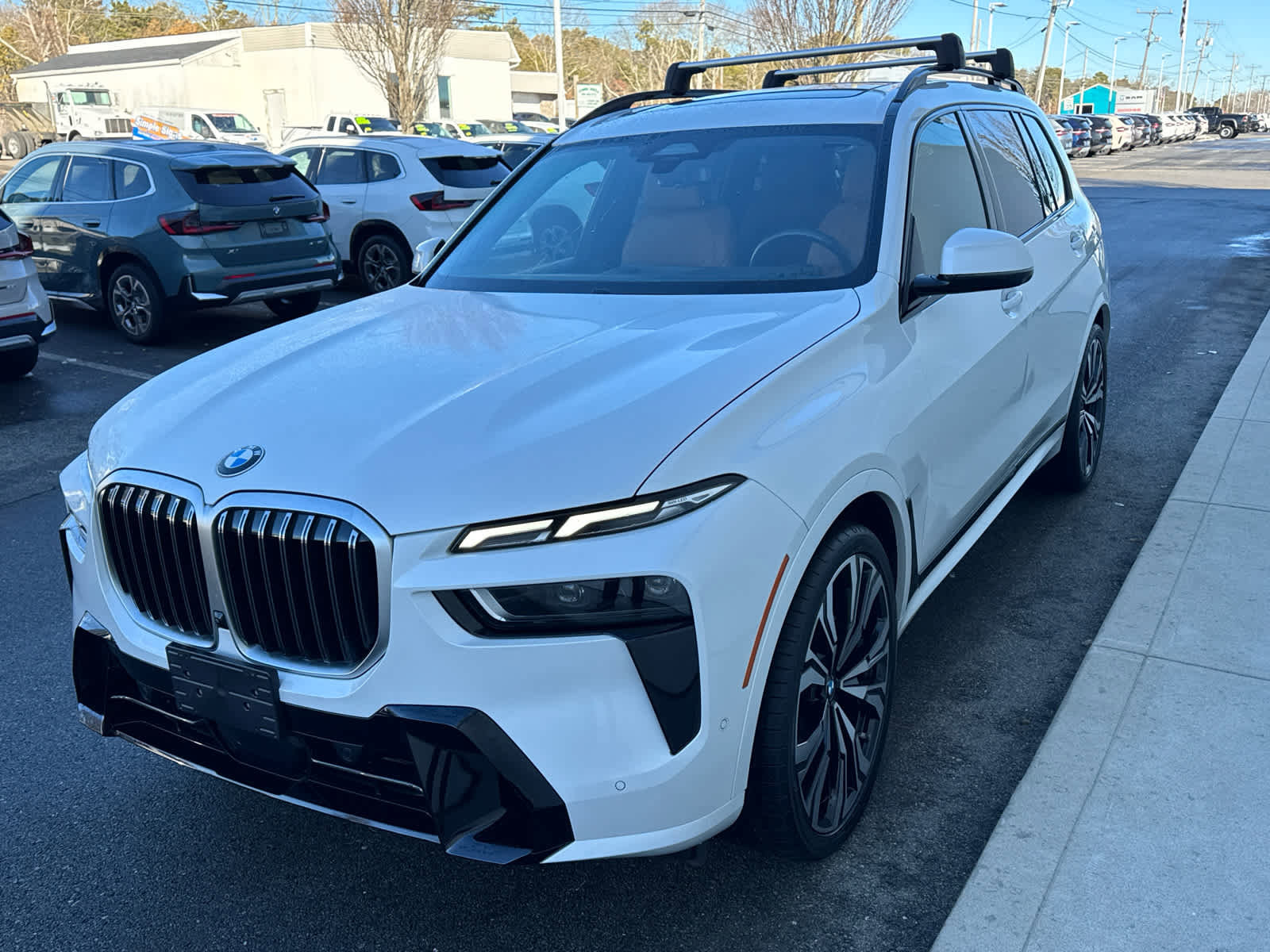 Certified 2023 BMW X7 xDrive40i w/ M Sport Package image 7