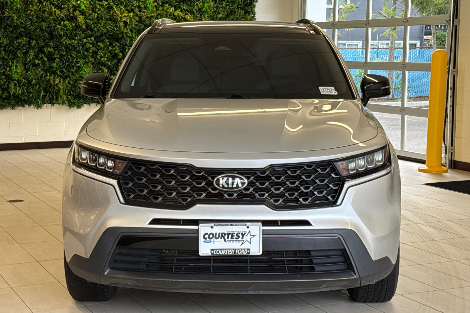 Used 2021 Kia Sorento S w/ Panoramic Sunroof Package image 9
