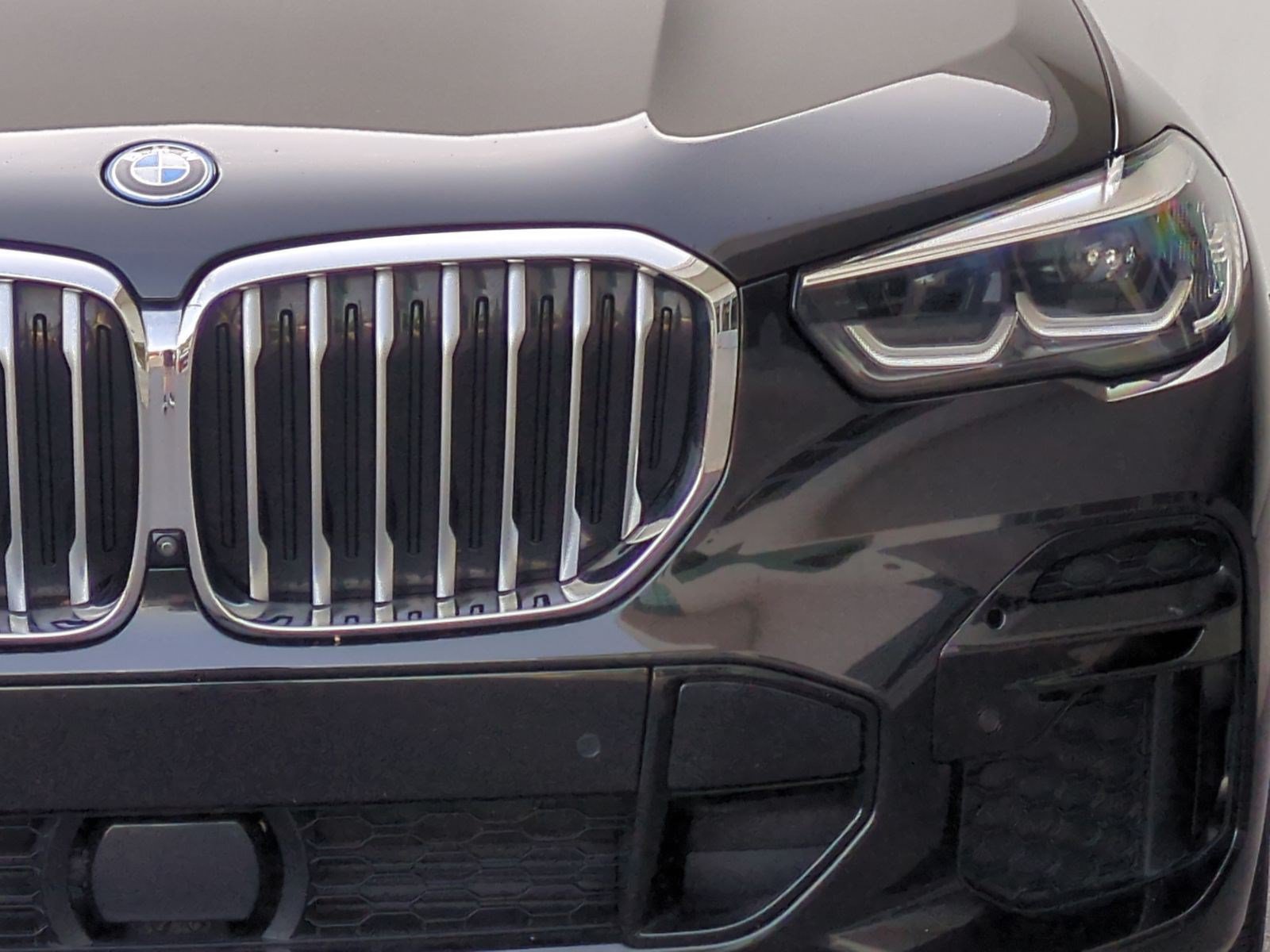 Used 2022 BMW X5 xDrive45e w/ M Sport Package AWD/4WD image 5