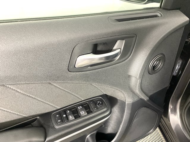 Used 2020 Dodge Charger SXT RWD image 15