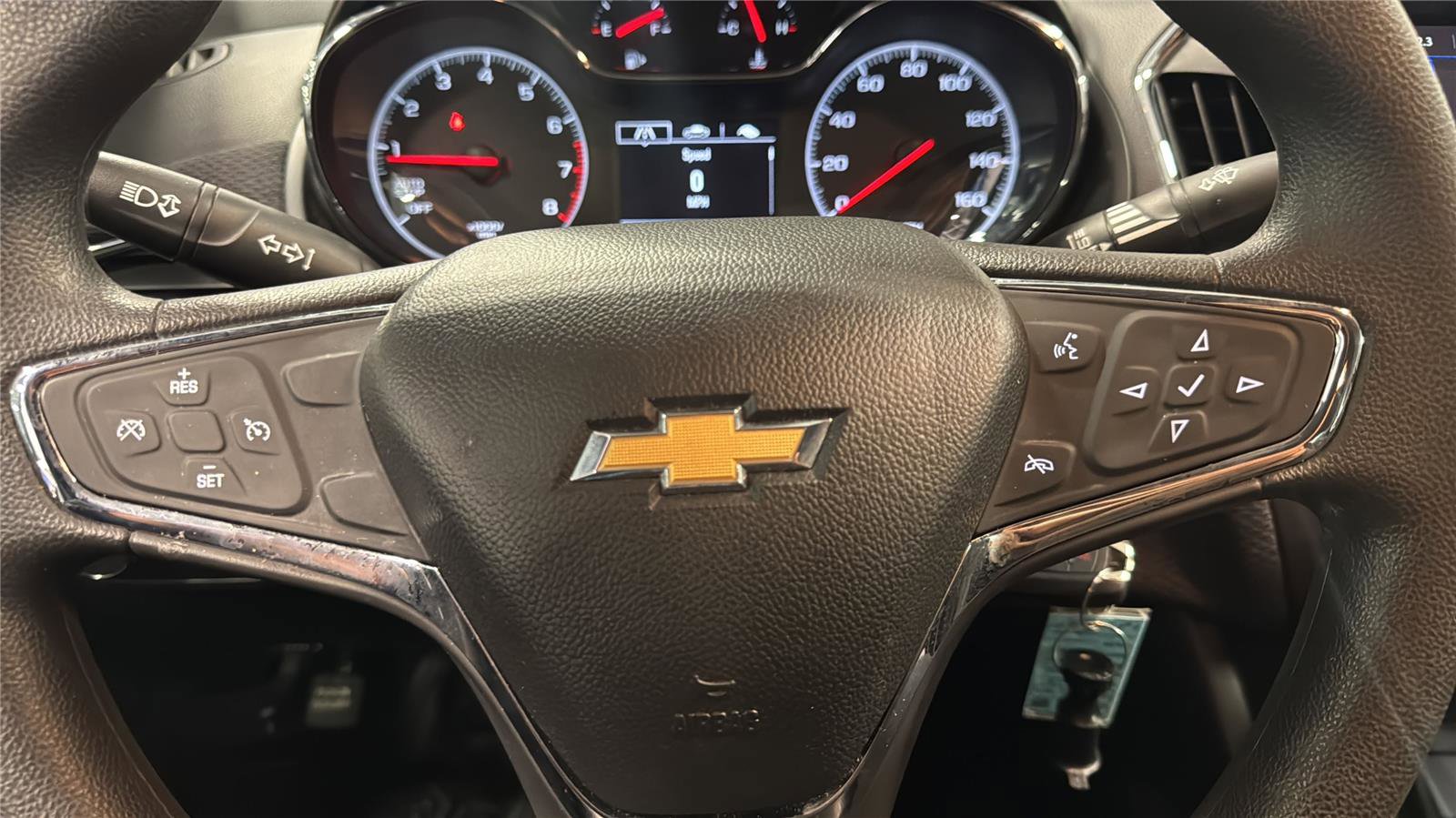 Used 2019 Chevrolet Cruze LS w/ LS Convenience Package FWD image 21