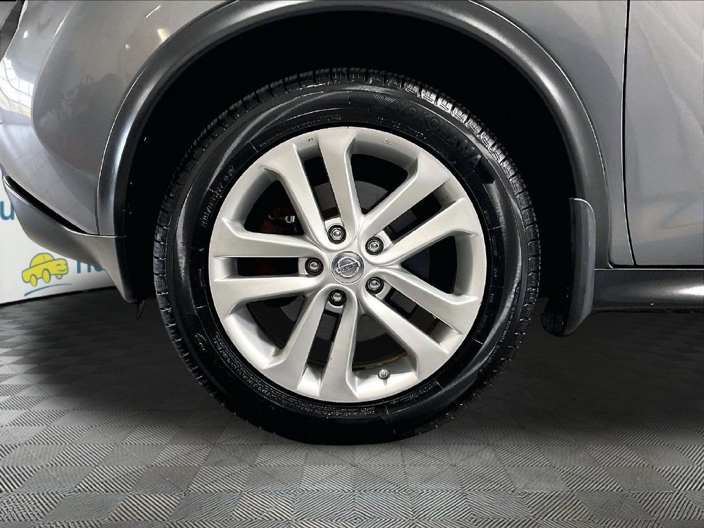 Used 2013 Nissan Juke SV AWD/4WD image 7