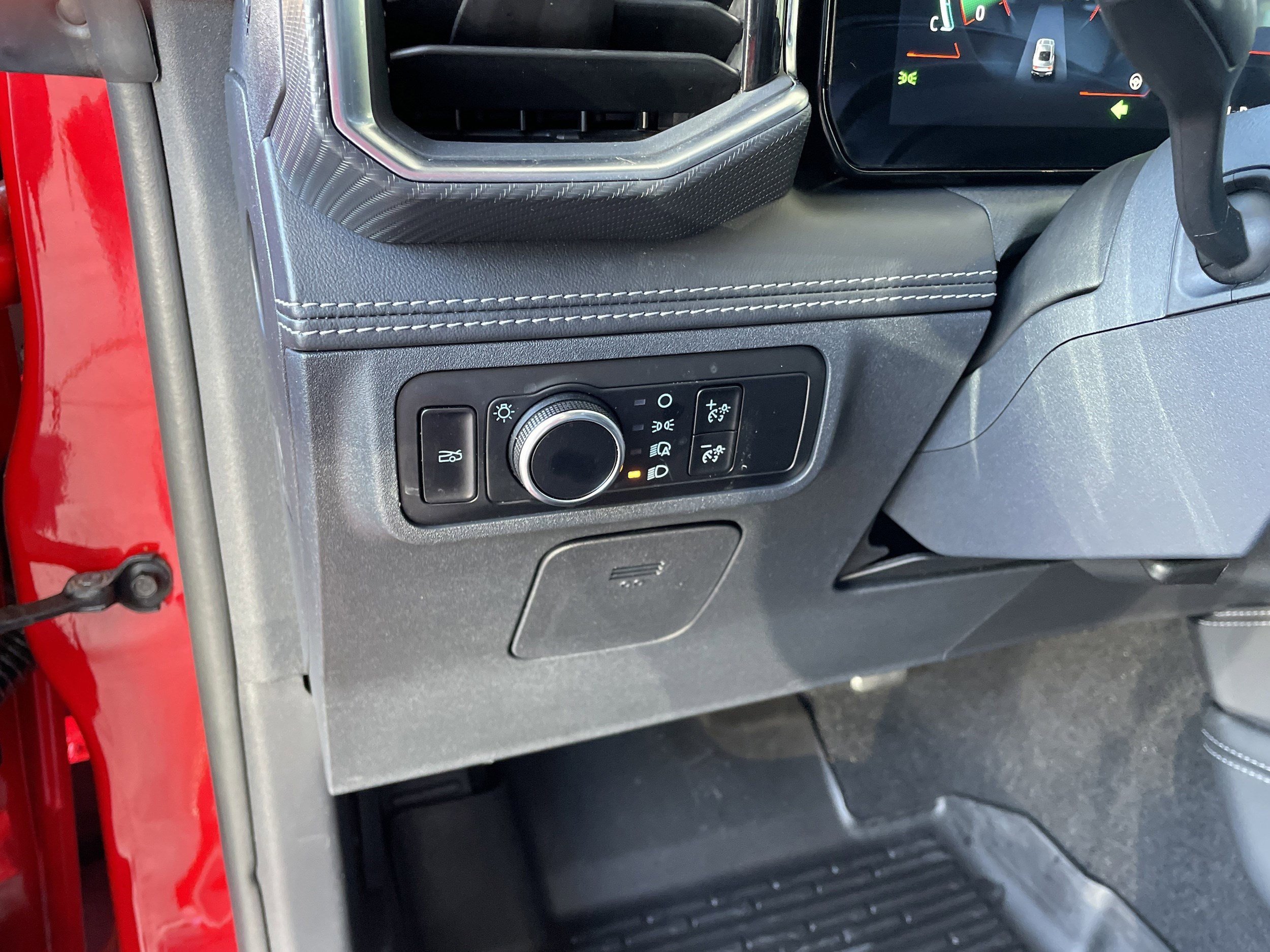 Used 2024 Ford Mustang GT Premium image 27