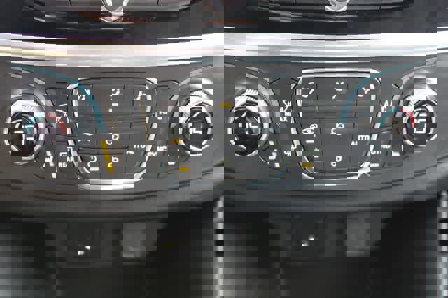 Certified 2023 Chevrolet Traverse LT image 24