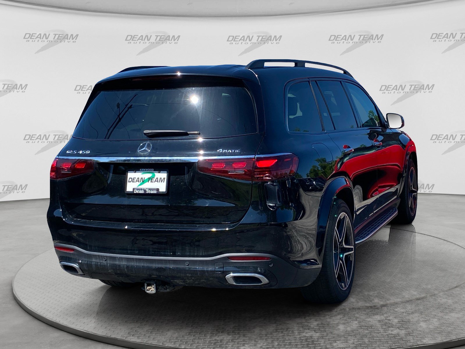 Used 2025 Mercedes-Benz GLS 450 4MATIC w/ AMG Line Exterior image 8
