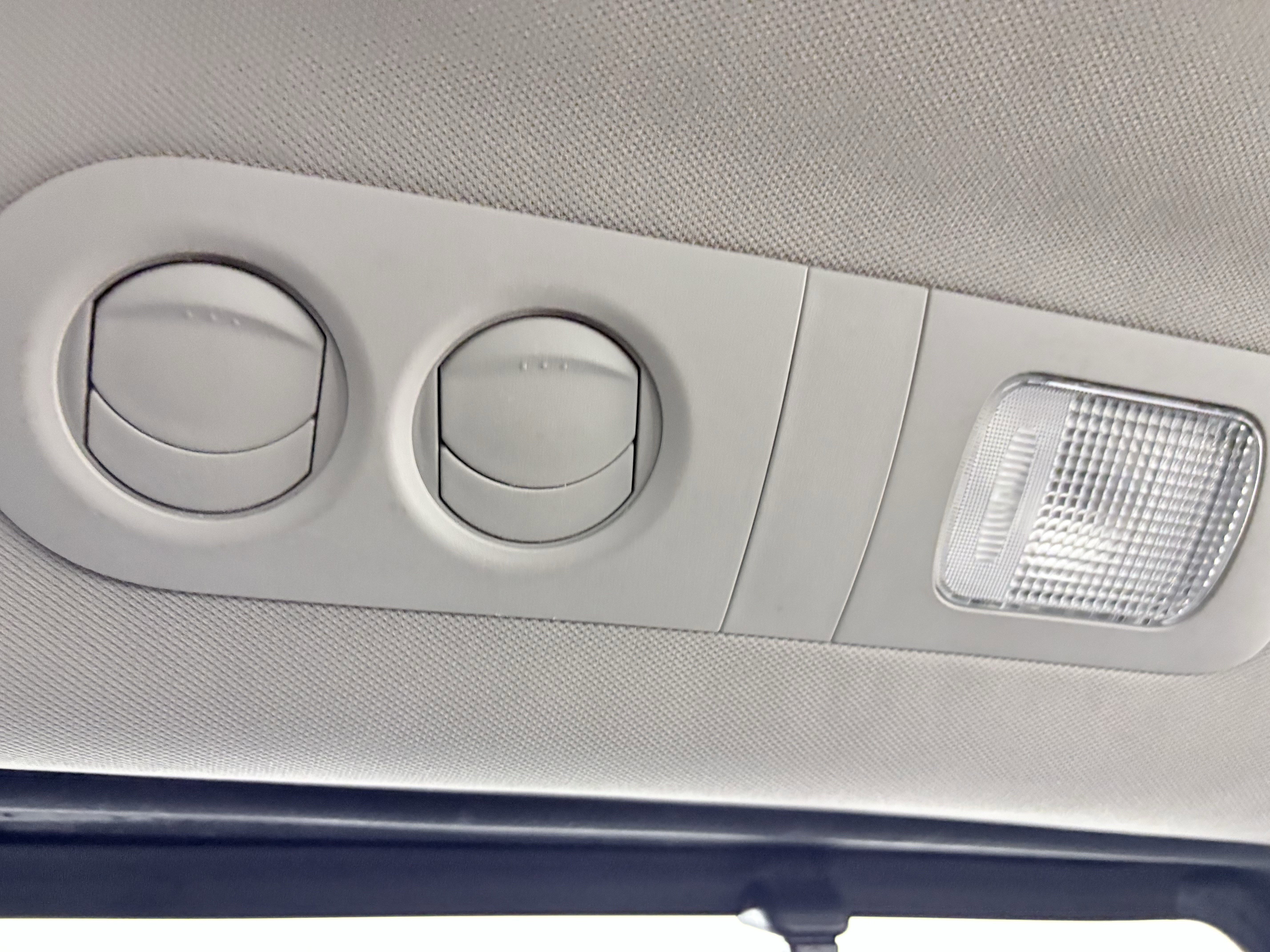 Used 2015 Honda Odyssey EX-L image 32