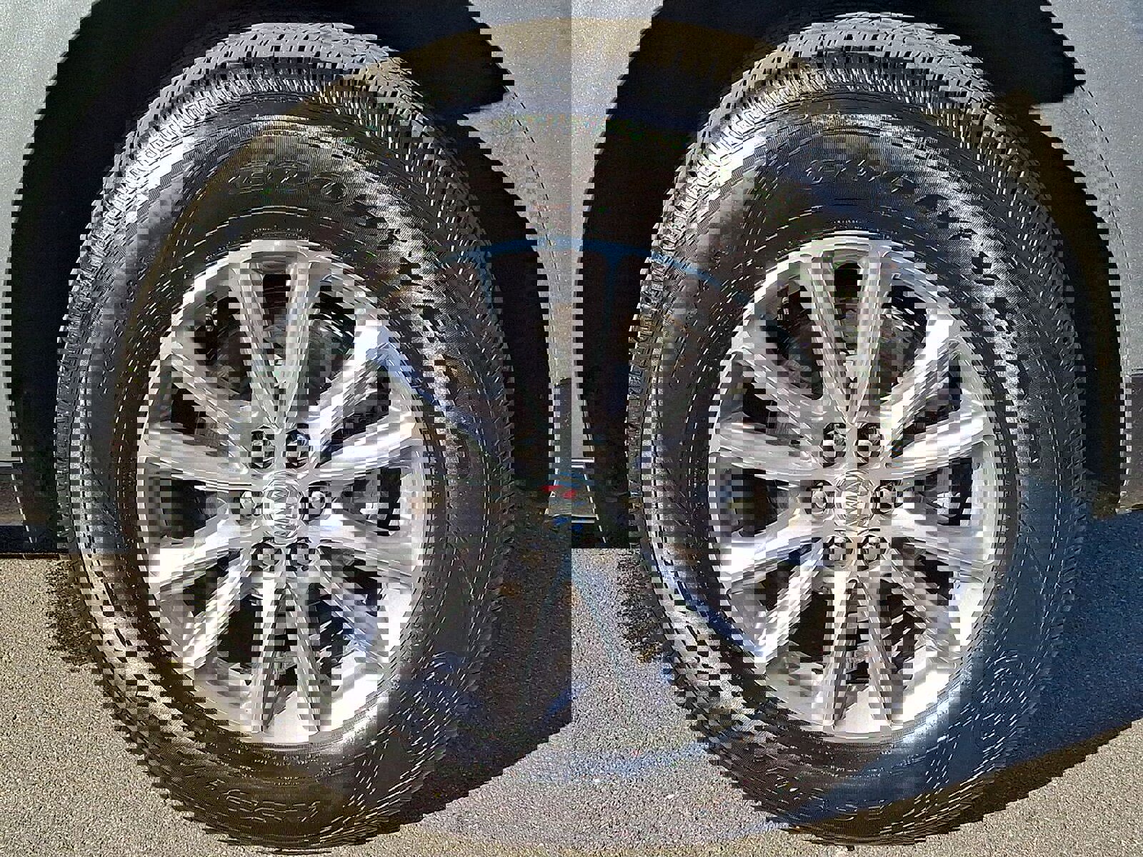 Certified 2024 Buick Enclave Essence w/ Technology Package image 32