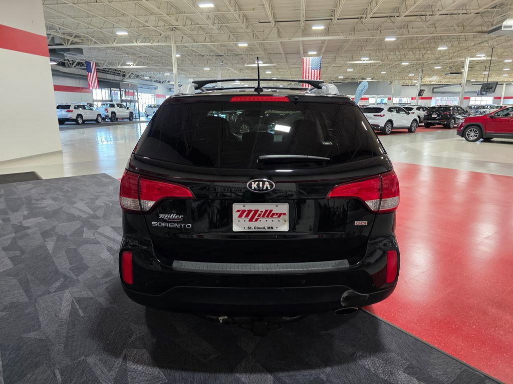 Used 2014 Kia Sorento LX w/ LX V6 Convenience Package AWD/4WD image 4